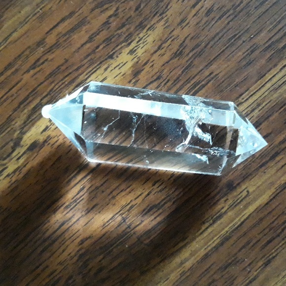 Natural Crystal Clear 2 Points Quartz Wand - Picture 4 of 4